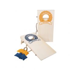 Puinen cornhole-heittopeli
